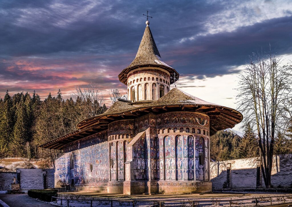 monasterio-de-voronet en Bucovina
